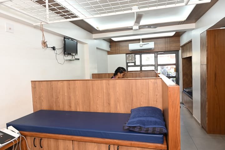 Mangal physiotherapy center